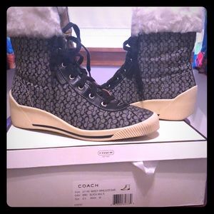 Fashion boots